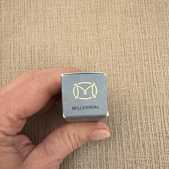 Benefit Brow Set & L’Oréal, Lamcome & Merit lip - Picture 7 of 9